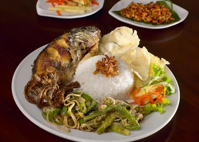ホテル Lakeview And Restaurant 3*
